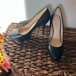Black High Heels. Only used a few times. Size 7.5. ❤️